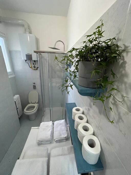 Cozy Apartment San Siro - Fiera Milan Luaran gambar